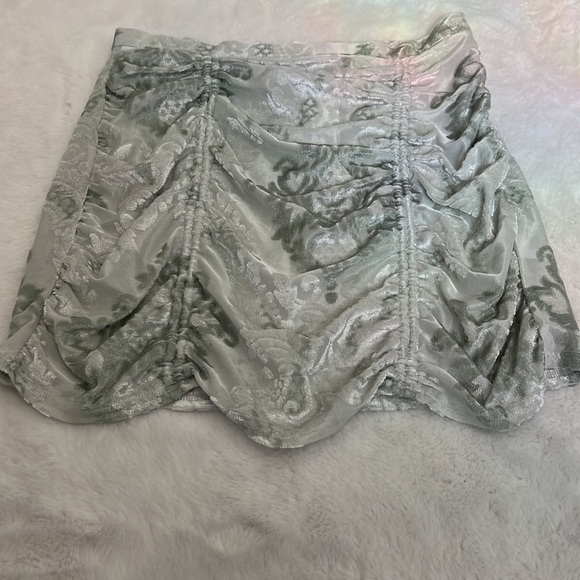 Urban Outfitters Dresses & Skirts - Urban Outfitters  NWT mini skirt ruched front, size L two toned pale green
